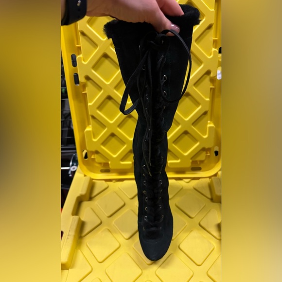 CELINE Winter Heels Sz 39 - Picture 3 of 14